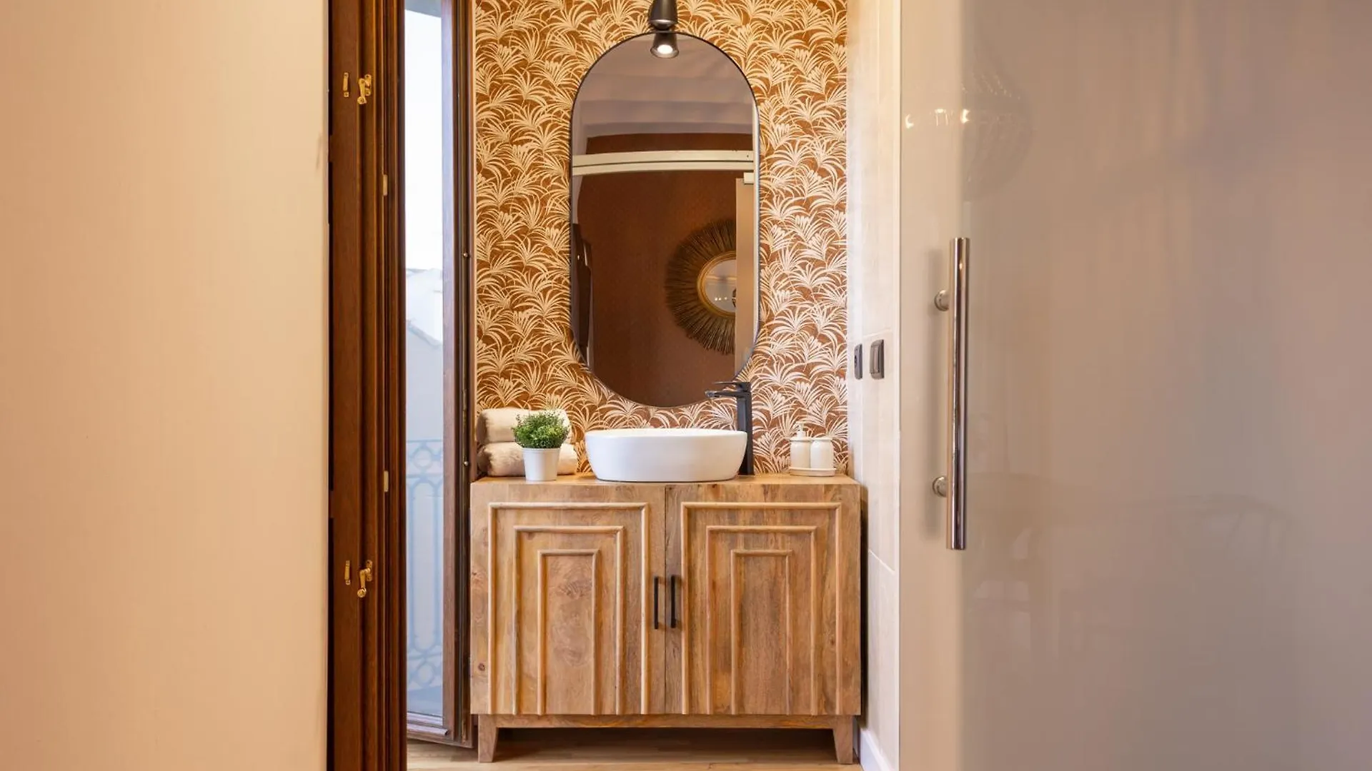 Cerrajeria 16 Apartment Seville 0*,