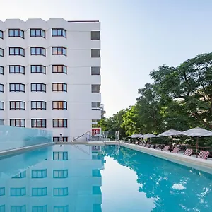 Hesperia Otel